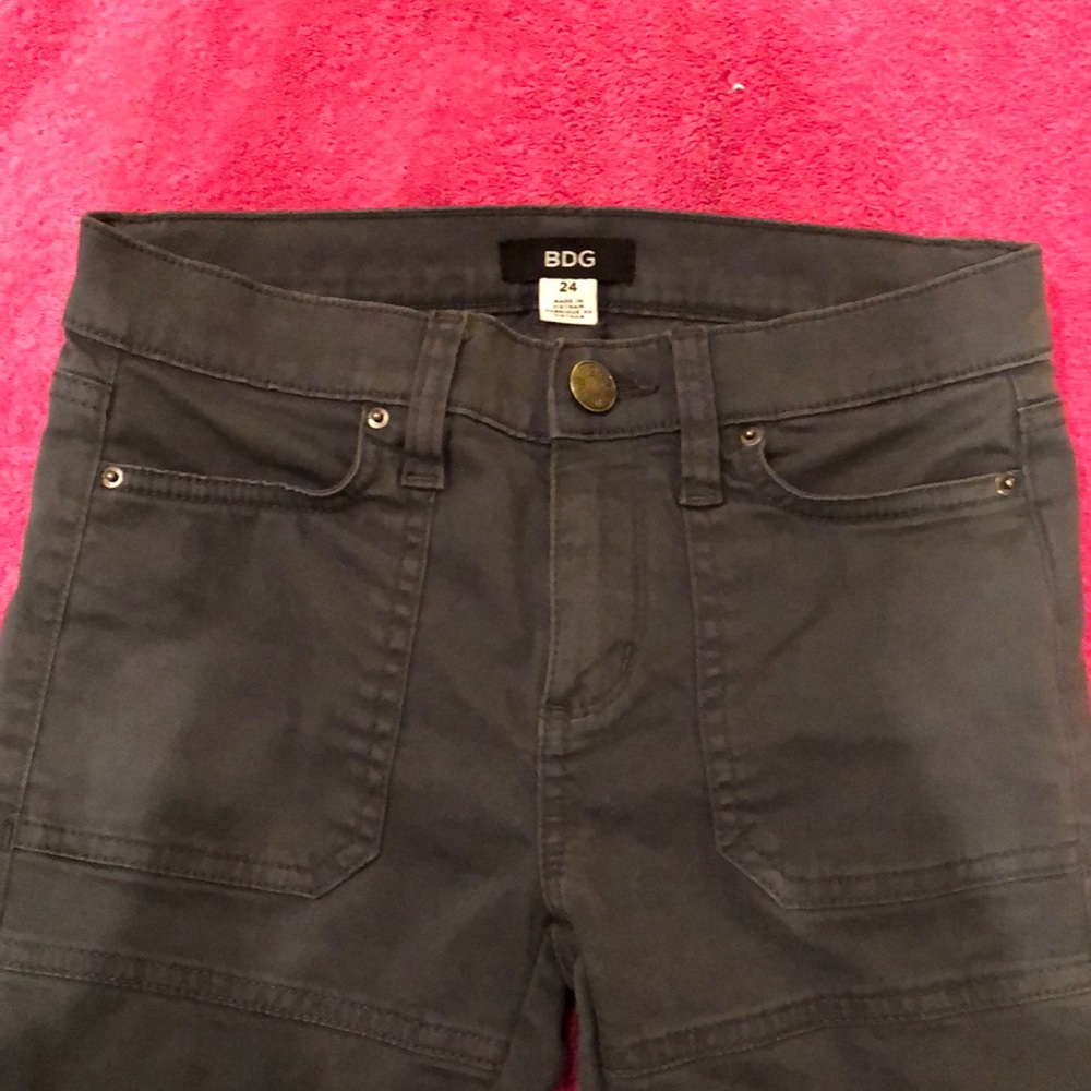 bdg gray/navy jeans!